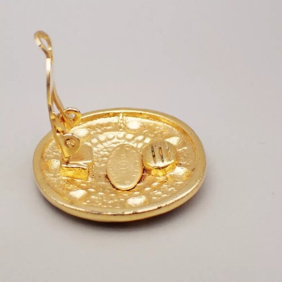 CHANEL CC Round Button Earrings 95P Clip-On Gold-Plated France Vintage 87RK786 - Picture 5 of 8